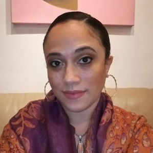 Meet your Posher, Lisa